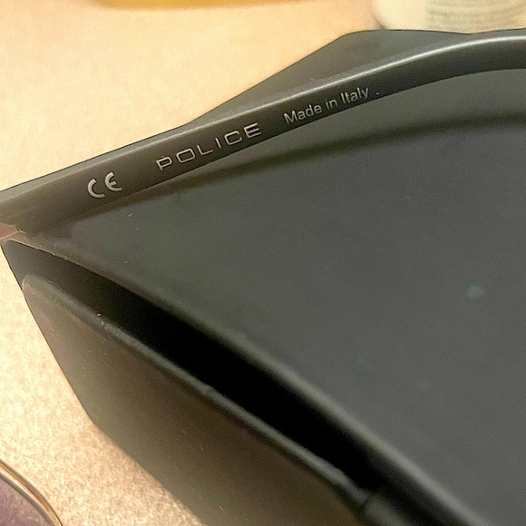 POLICE 🕶️ Police Sparkle Black Glitter Square
Sunglasses 54mm. Made in Italy - Picture 8 of 8